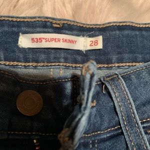 Levi Women's Super Skinny Jeans